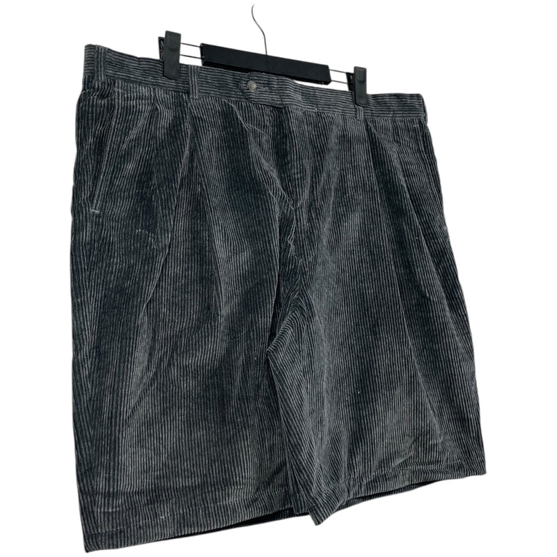 Vintage Barry Bricken Corduroy Shorts 38