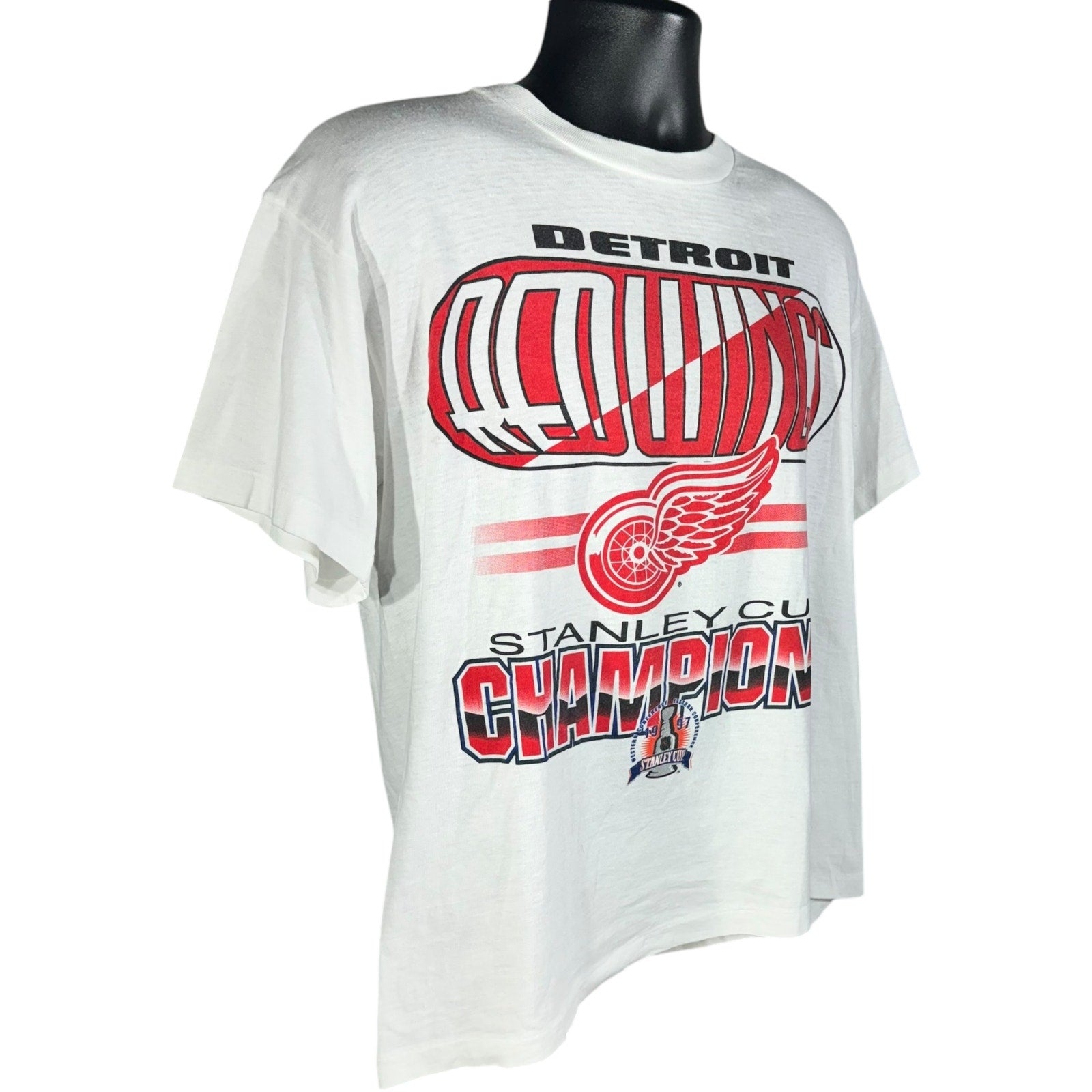 Vintage Detroit Red Wings Stanley Cup Champions NHL Tee