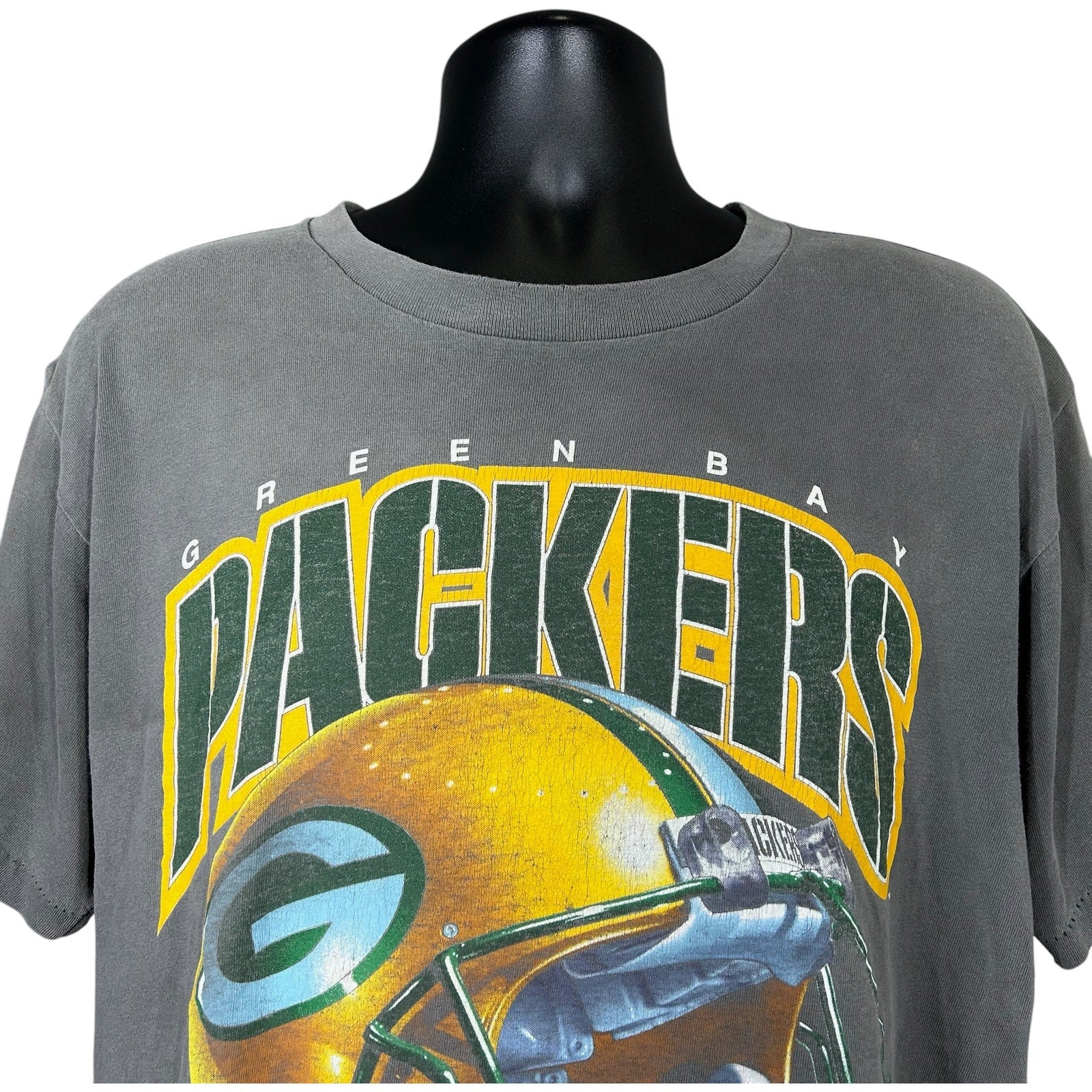 Vintage Salem Sportswear Green Bay Packers Big Helmet Tee