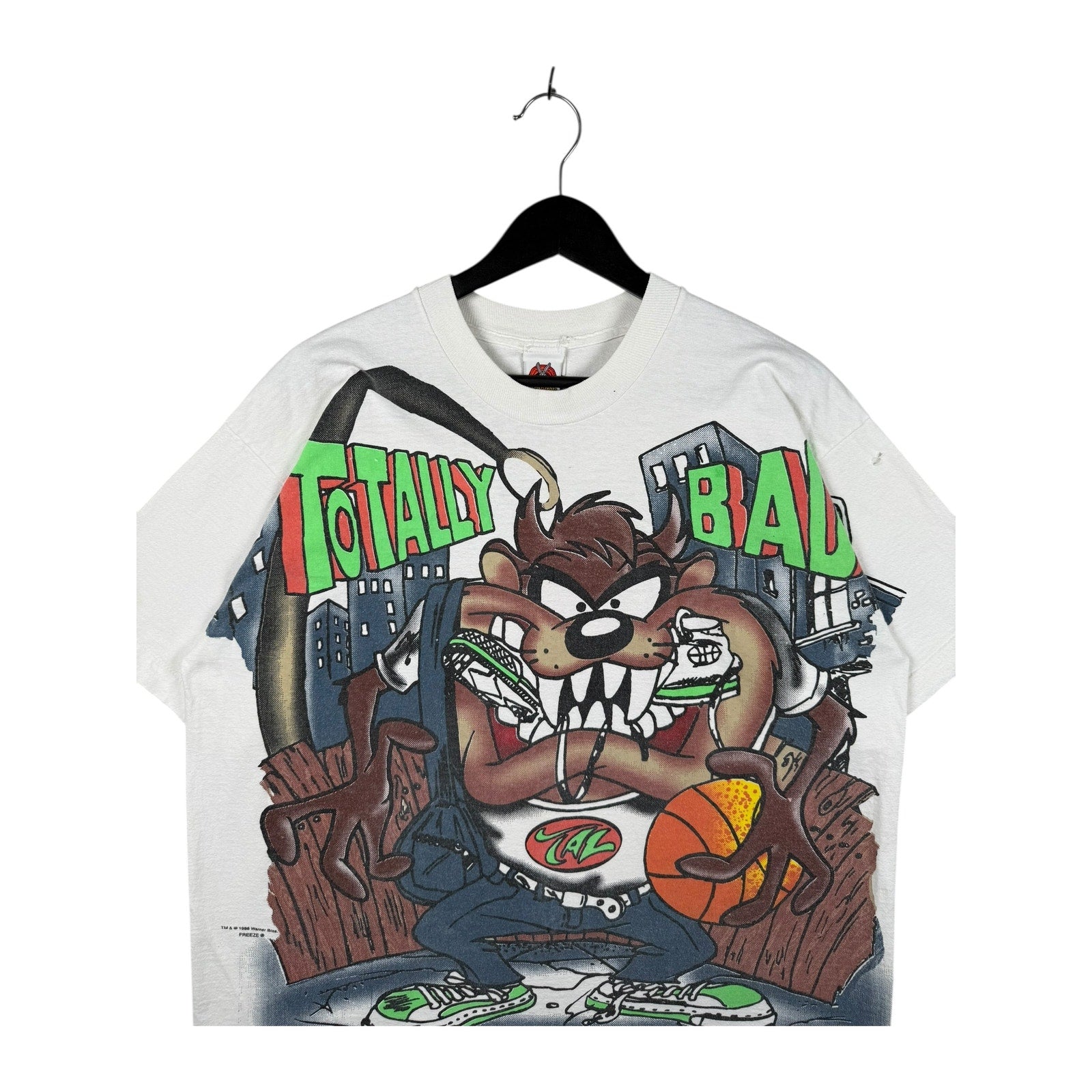 Vintage Looney Tunes Taz Totally Bad Larger Than Life Basketball T-Shirt