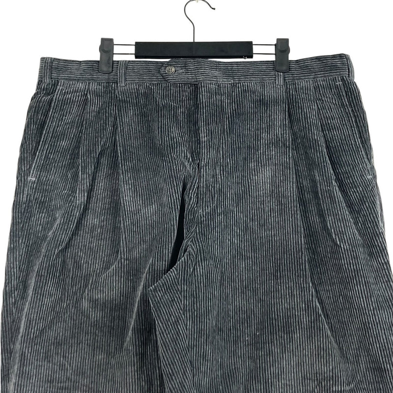 Vintage Barry Bricken Corduroy Shorts 38