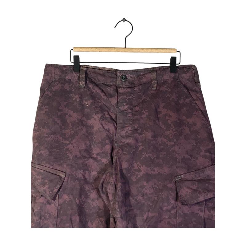 Vintage Camouflage Cargo Pockets Shorts 34x12