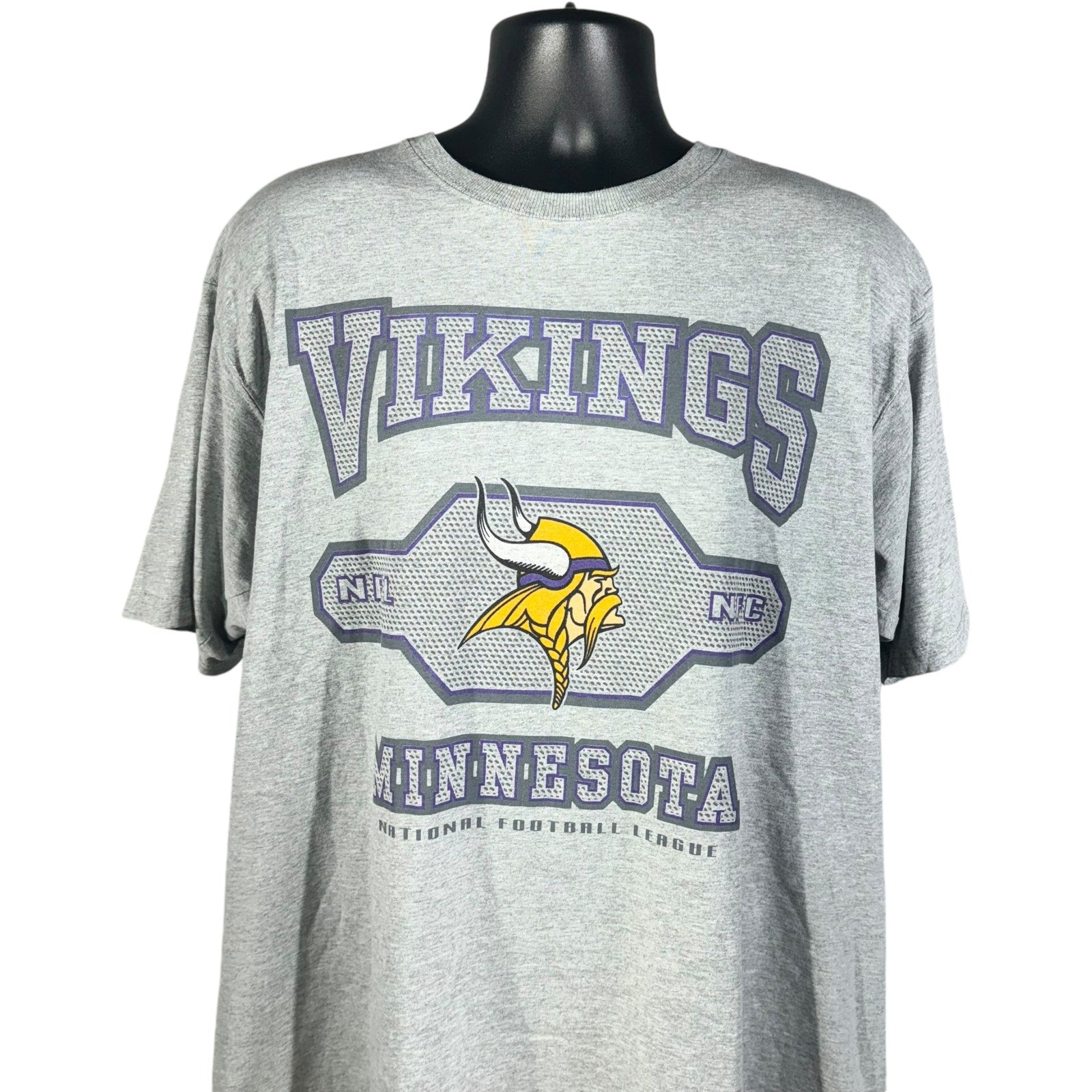 Vintage Pro Player Minnesota Vikings Tee