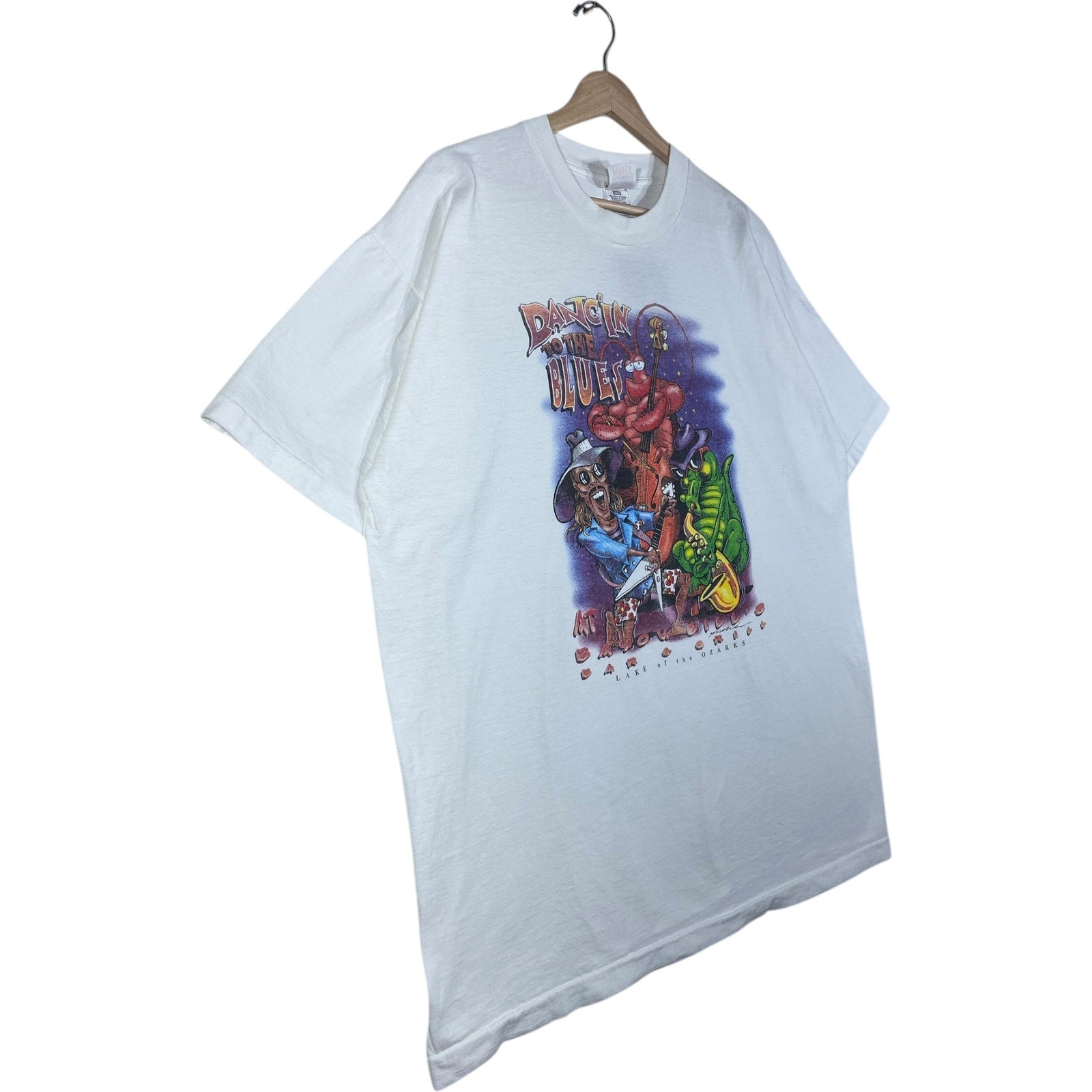 Vintage Dancin' To The Blues Bayou Bill's Bar & Grill T-Shirt