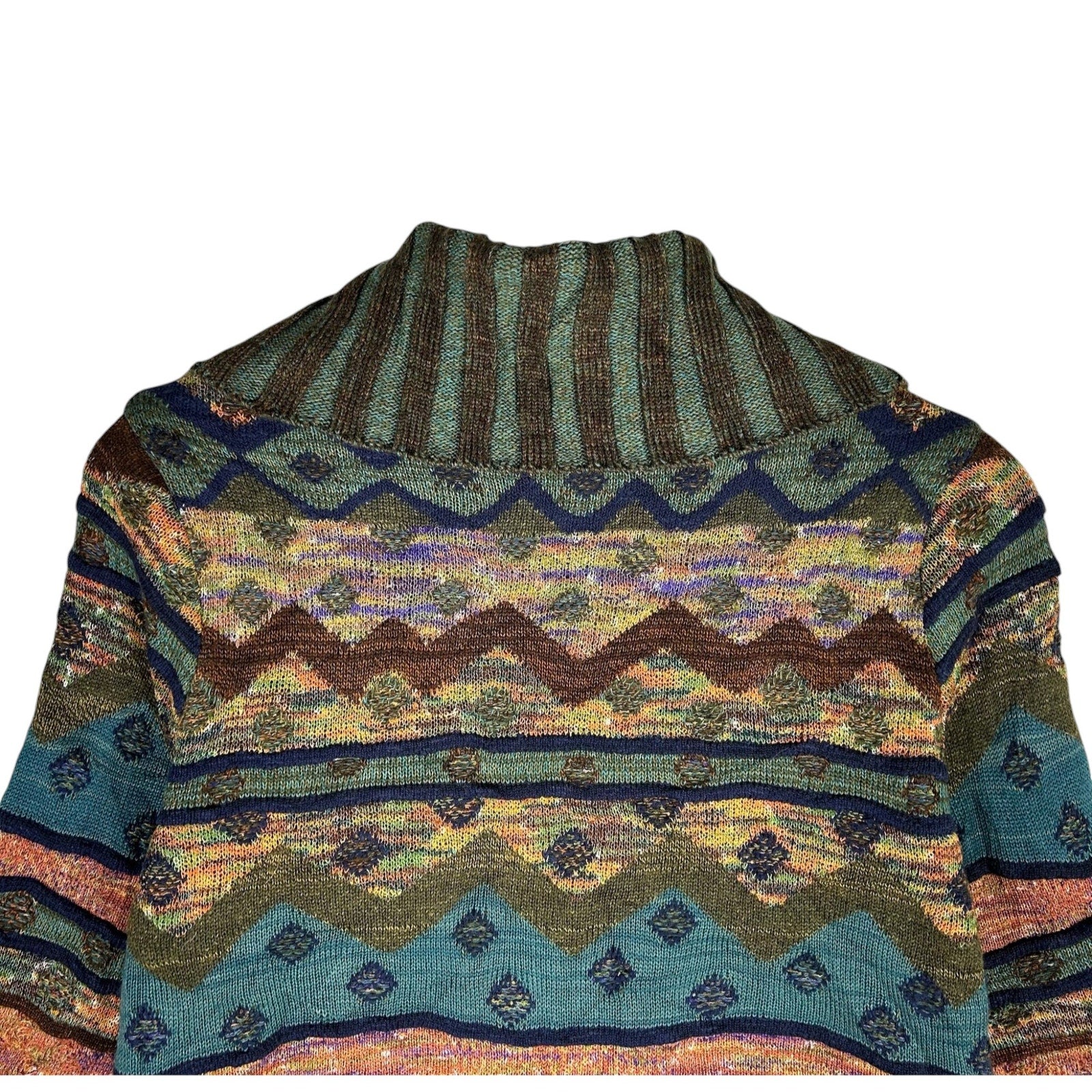 Vintage All Over Pattern Knit Turtle Neck Sweater