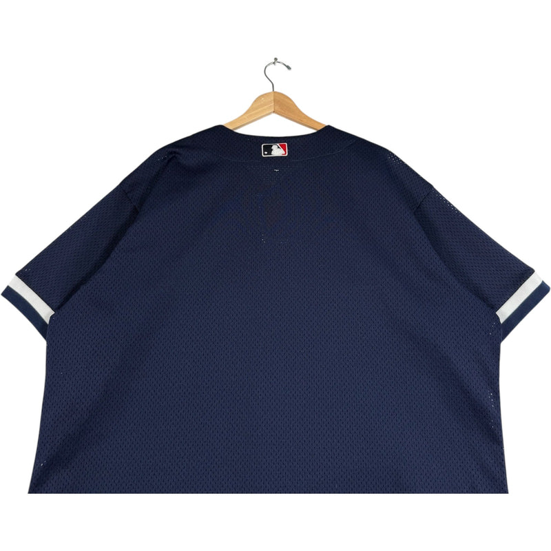 Vintage Majestic New York Yankees Logo MLB Jersey