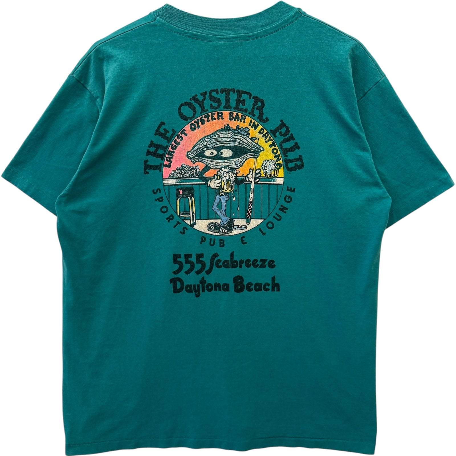 Vintage The Oyster Pub Souvenir Tee