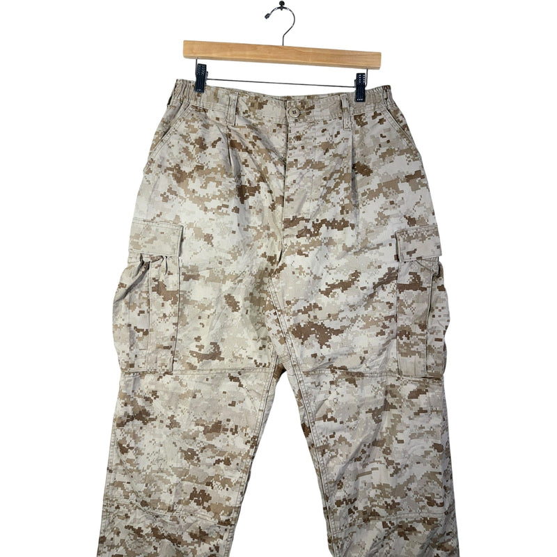 Vintage Tactical Digital Camo Cargo Pants 32x34