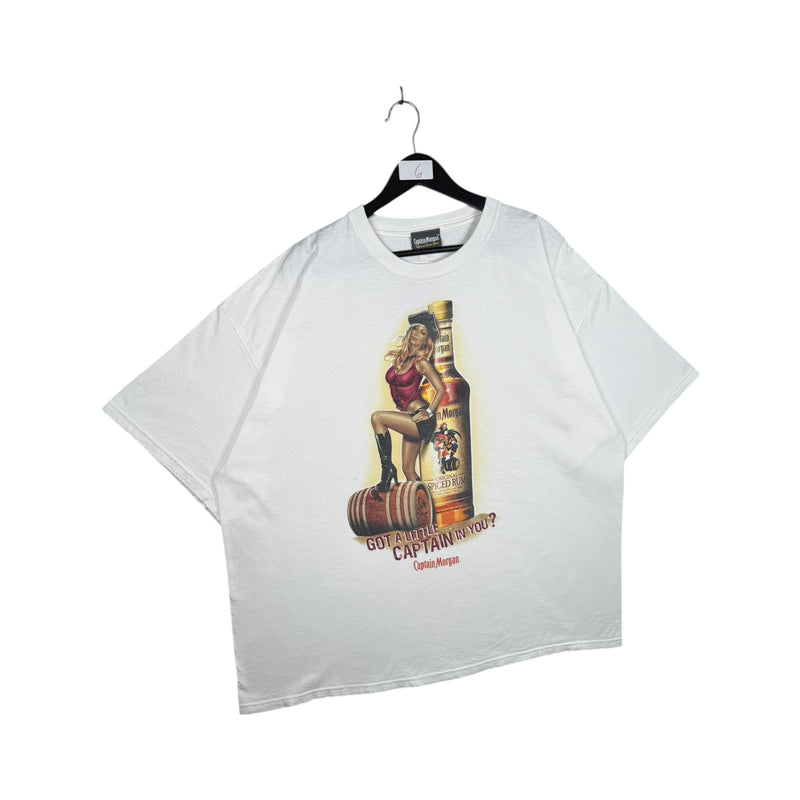 Vintage Captain Morgan Spiced Rum Graphic T-Shirt