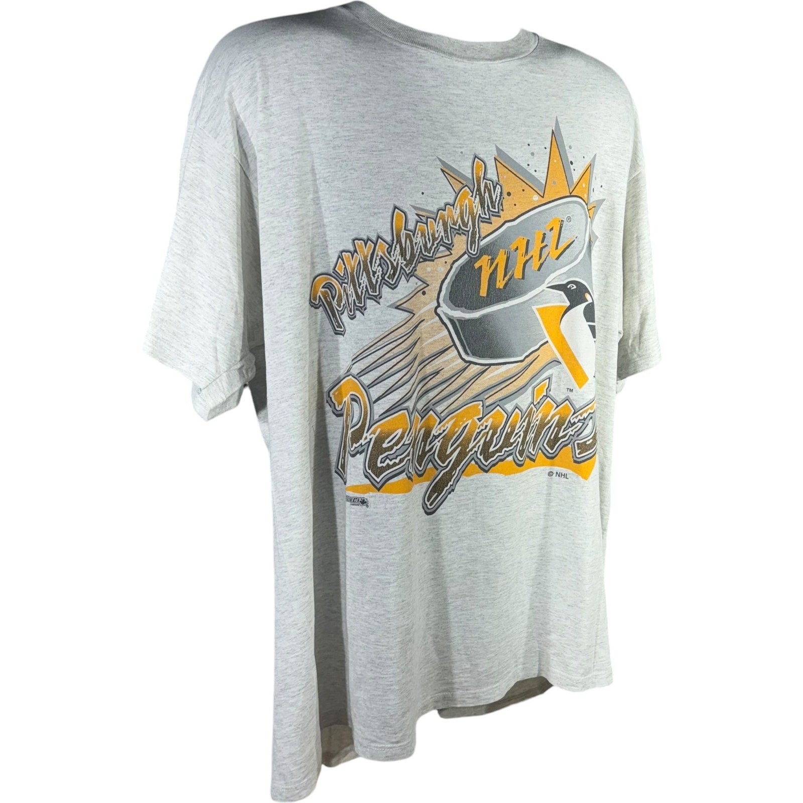 Vintage Pittsburgh Penguins Hockey Puck Trench Tee 90s