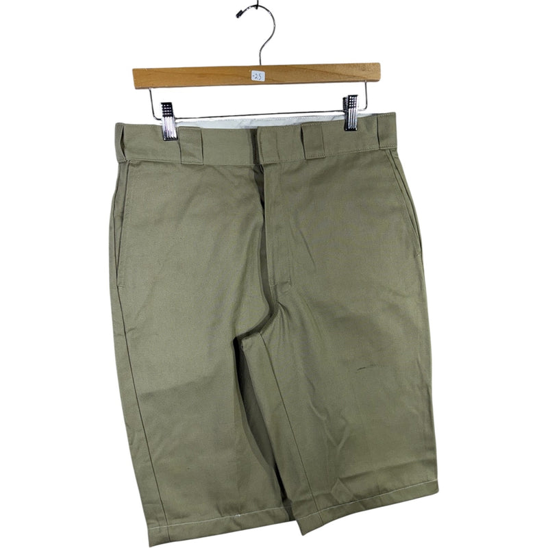 Vintage Dickies Chino Shorts 33