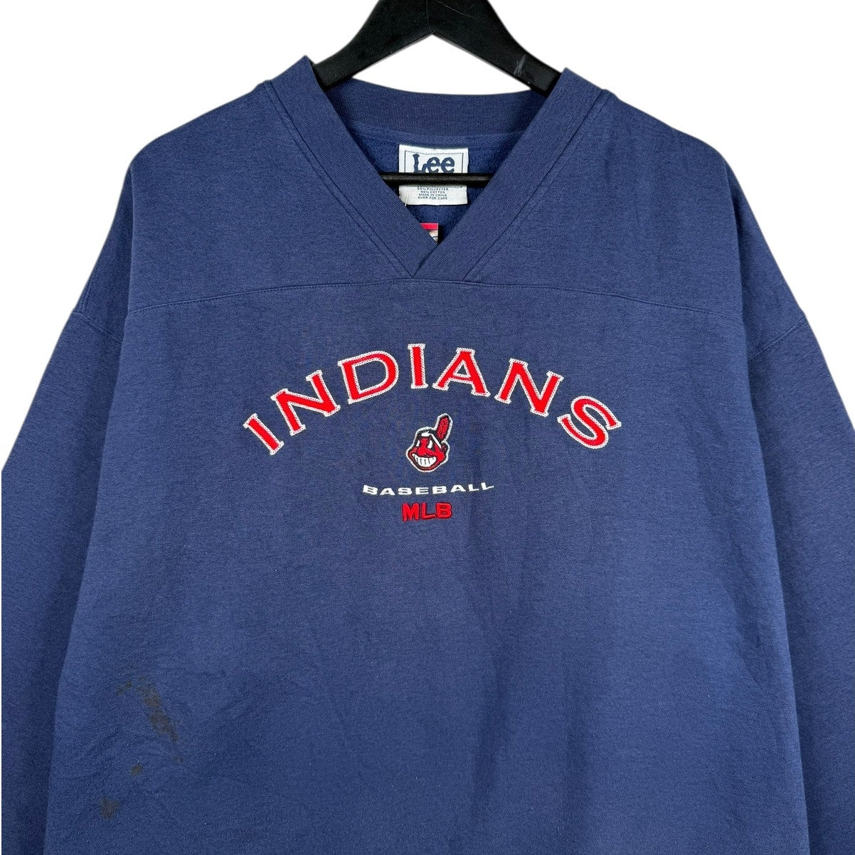 Vintage Lee Sport Cleveland Indians MLB V-Neck Sweatshirt