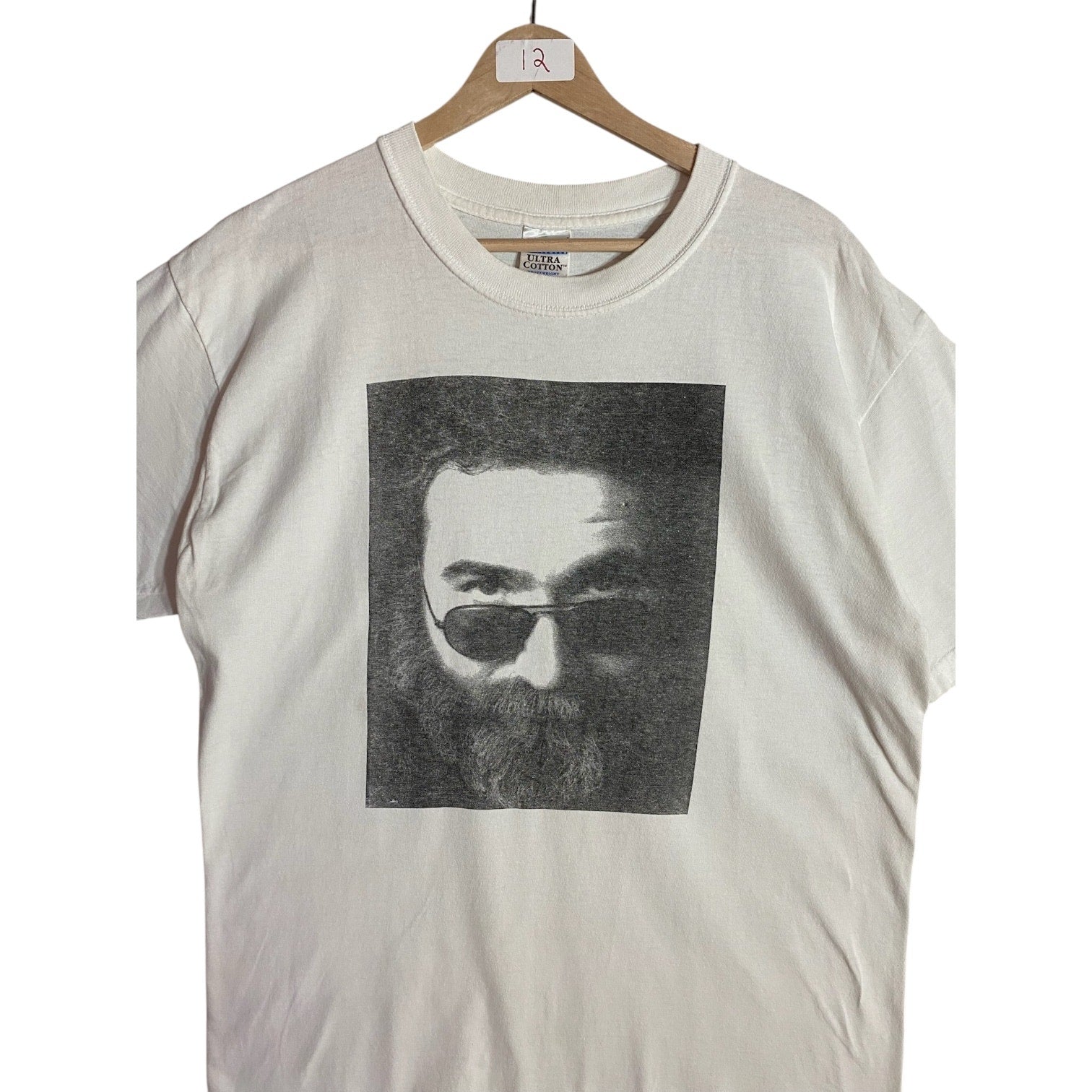 Vintage Bearded Man Sunglasses T-Shirt