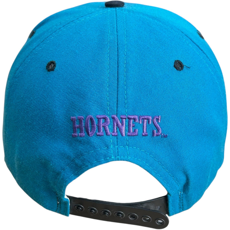 Vintage Charlotte Hornets NBA Snapback Hat