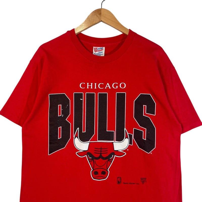 Vintage Chicago Bulls Chest Spellout Team Logo NBA Tee