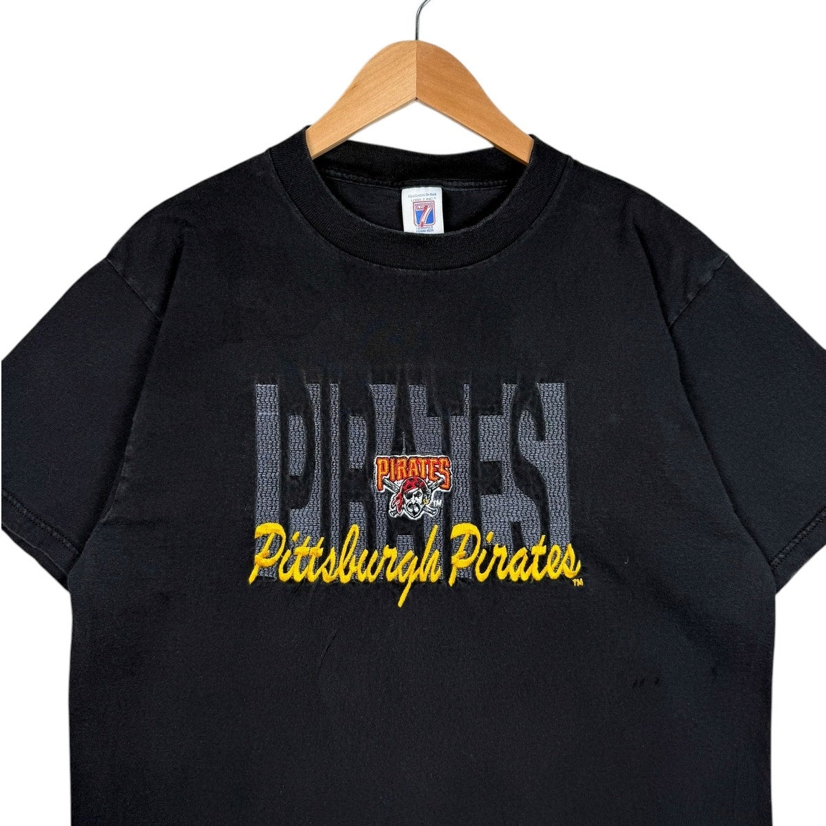 Vintage Pittsburgh Pirates MLB Baseball T-Shirt