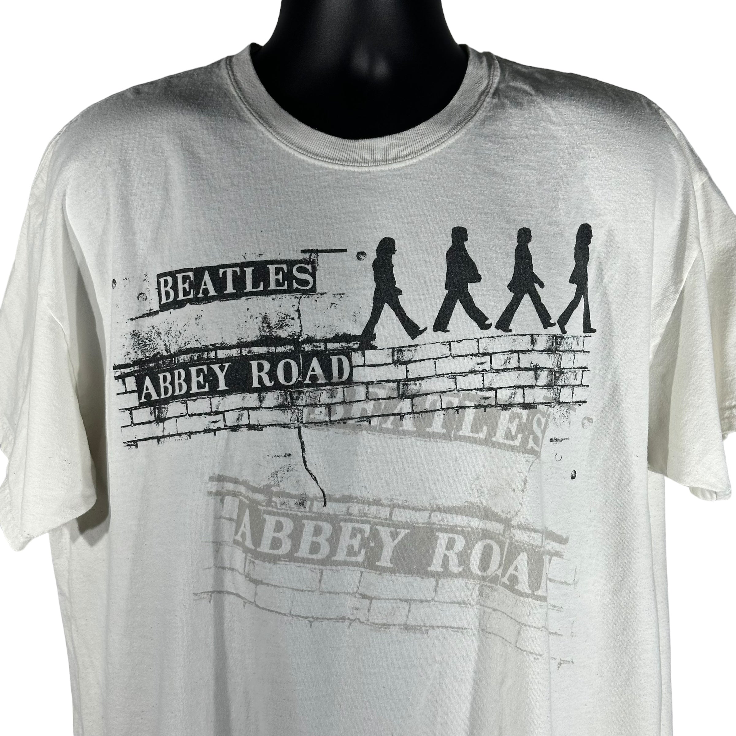 Vintage The Beatles "Abbey Road" Tee 2005