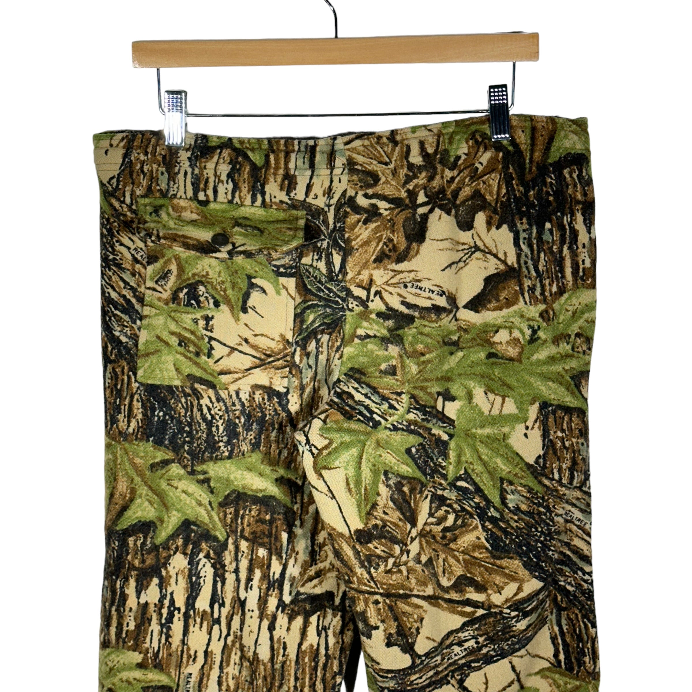 Vintage RealTree Camo Insulated Sweatpants