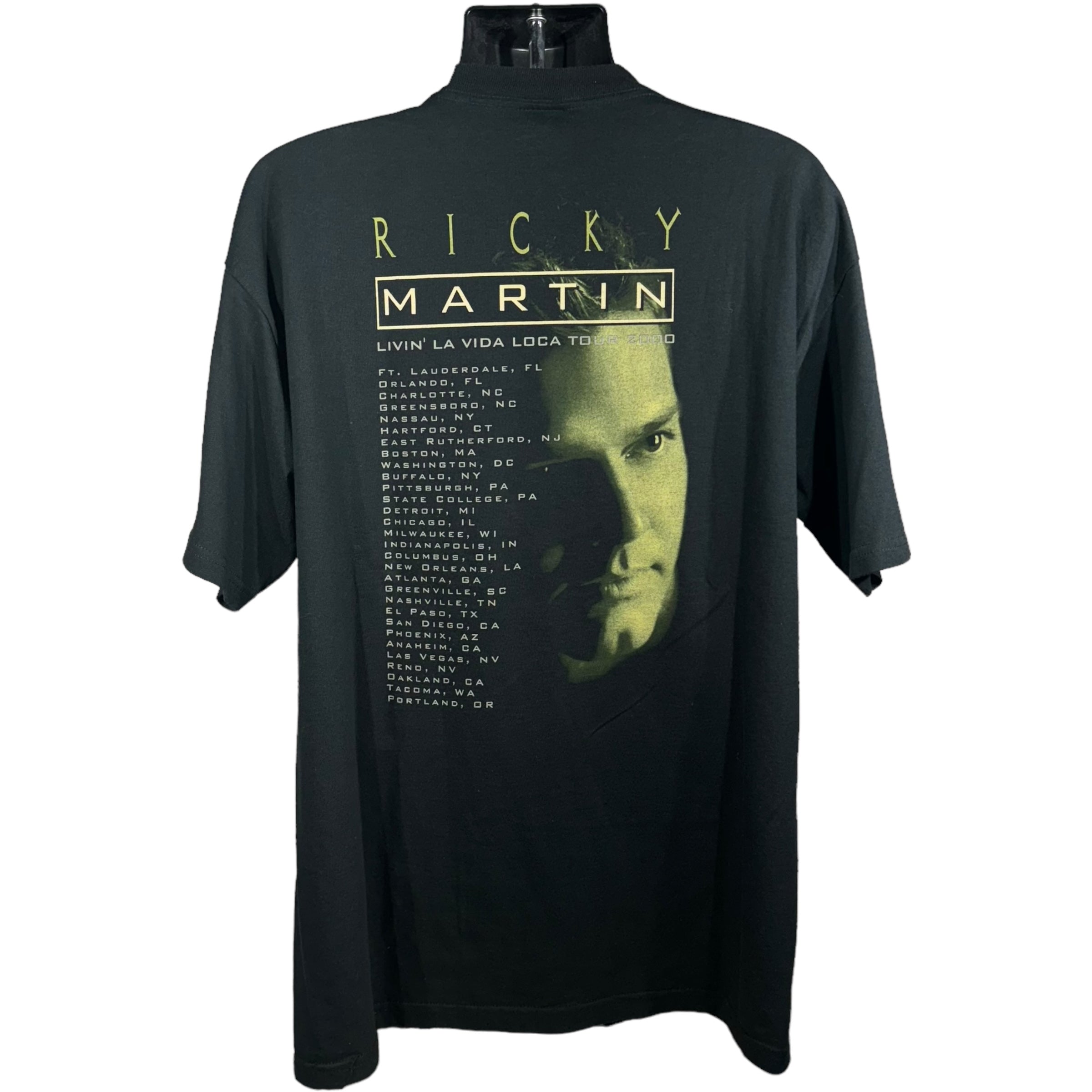 Vintage Ricky Martin Live "Livin La Vida Loca Tour" Tee 2000