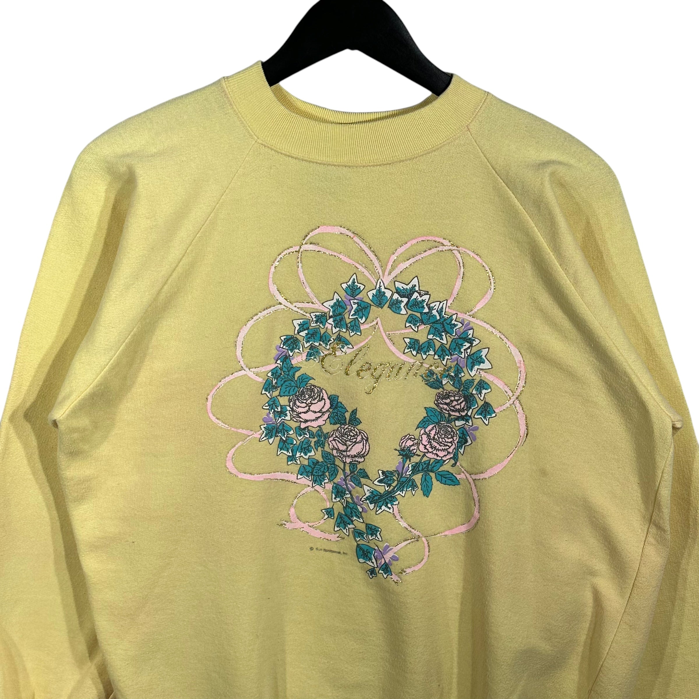 Vintage Wreath "Elegance" Crewneck