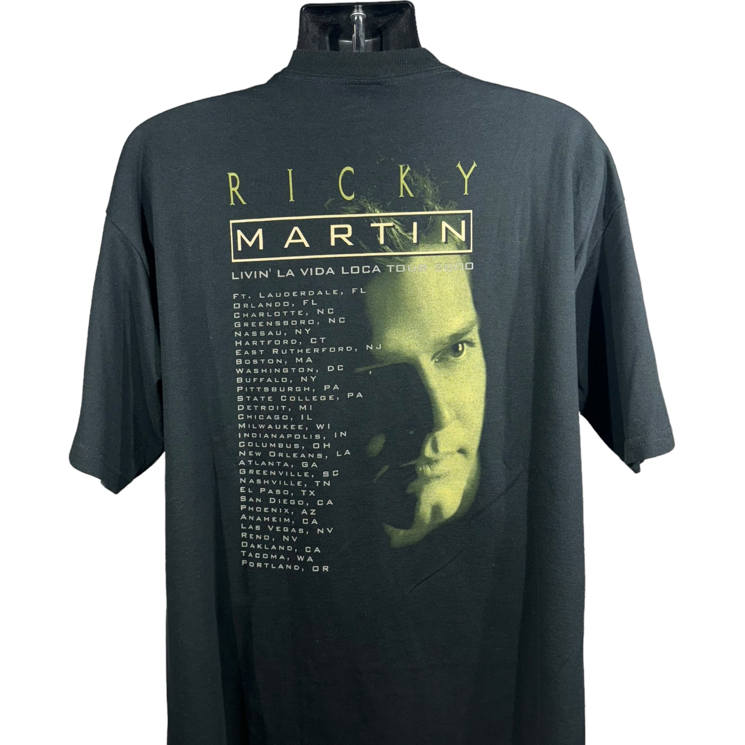 Vintage Ricky Martin Live "Livin La Vida Loca Tour" Tee 2000