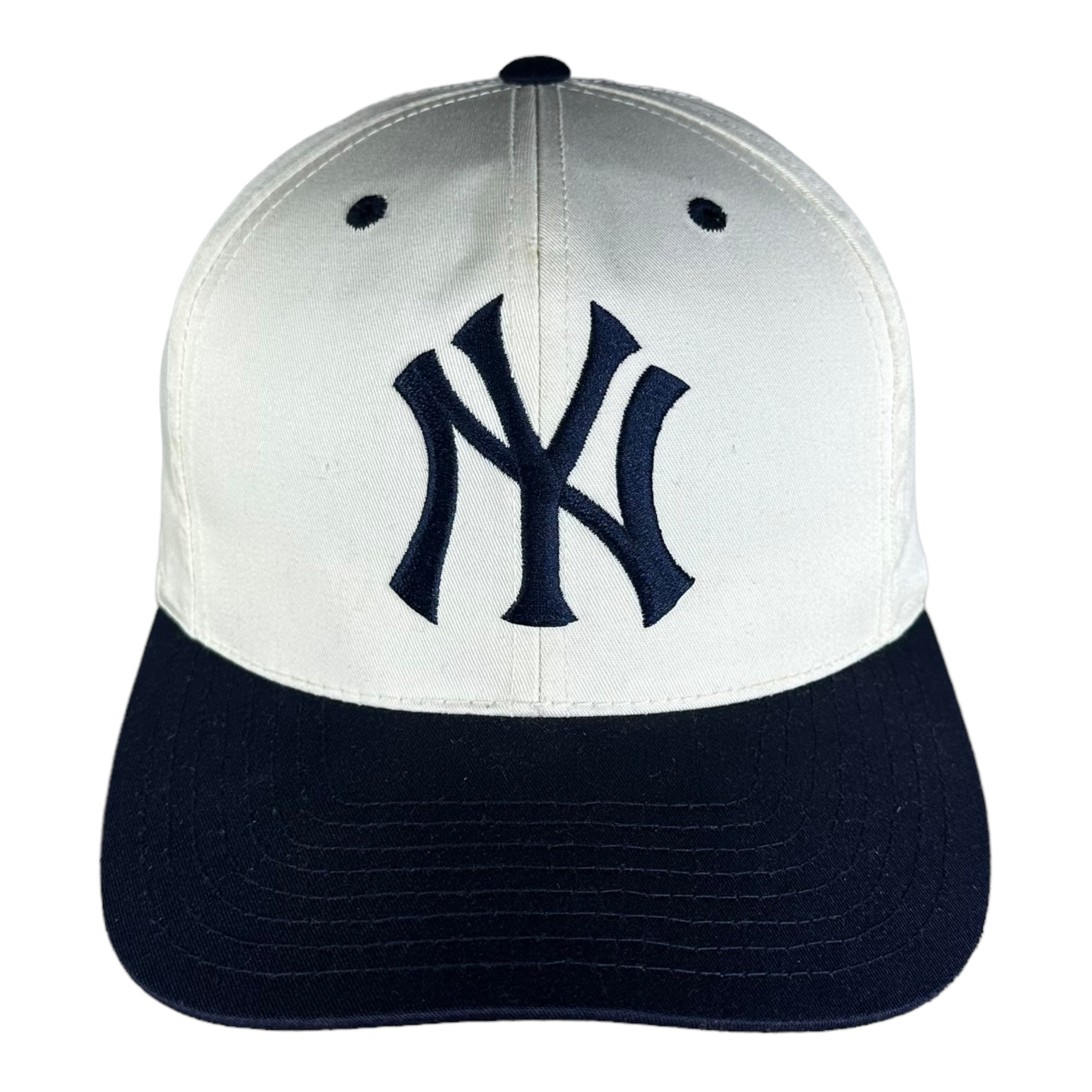 Vintage MLB New York Yankees Snapback Hat