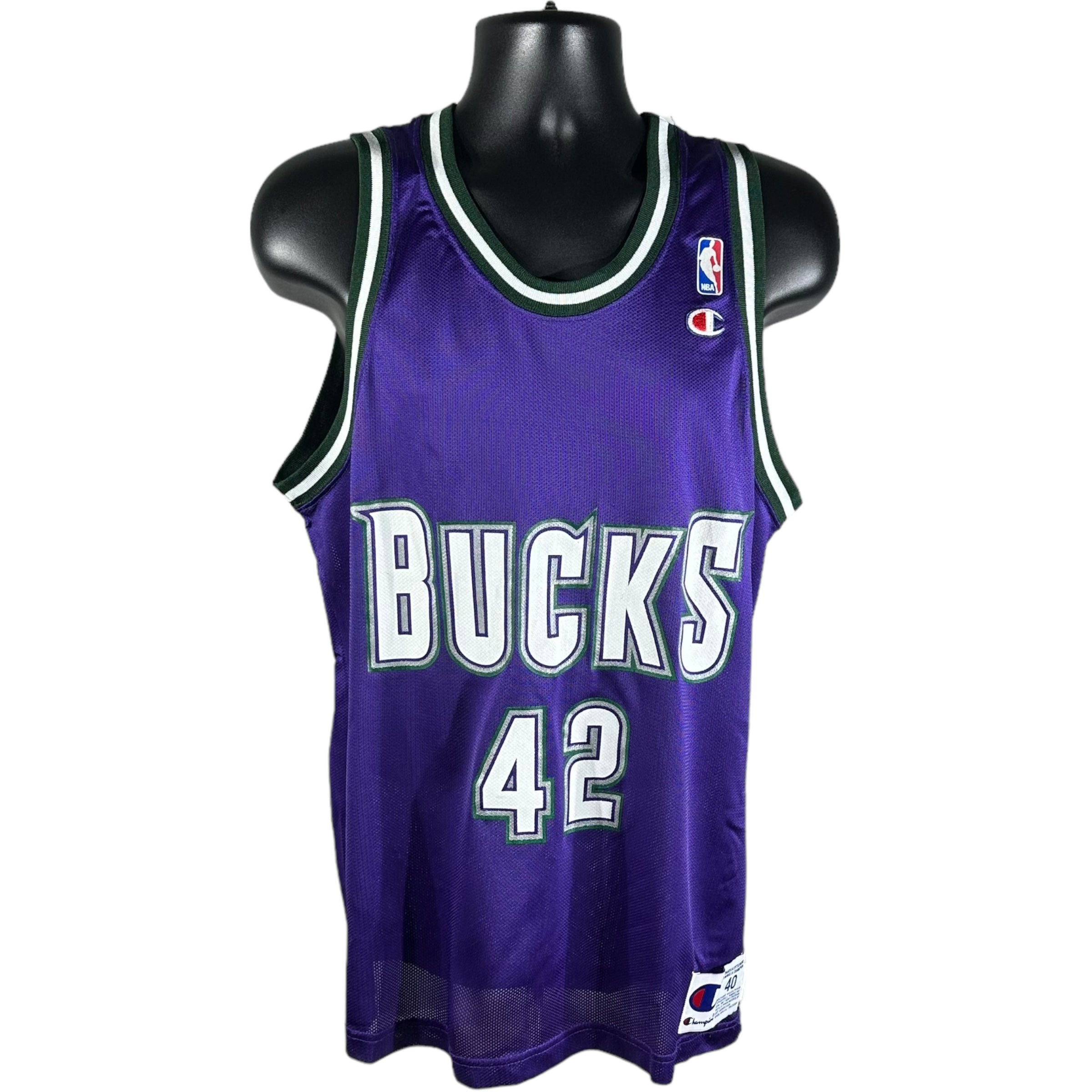 Vintage Milwaukee Bucks Vin Baker #42 Champion Jersey