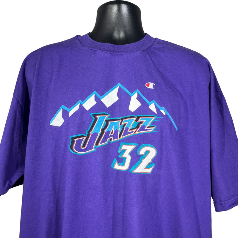 Vintage Champion Utah Jazz #32 Karl Malone Tee