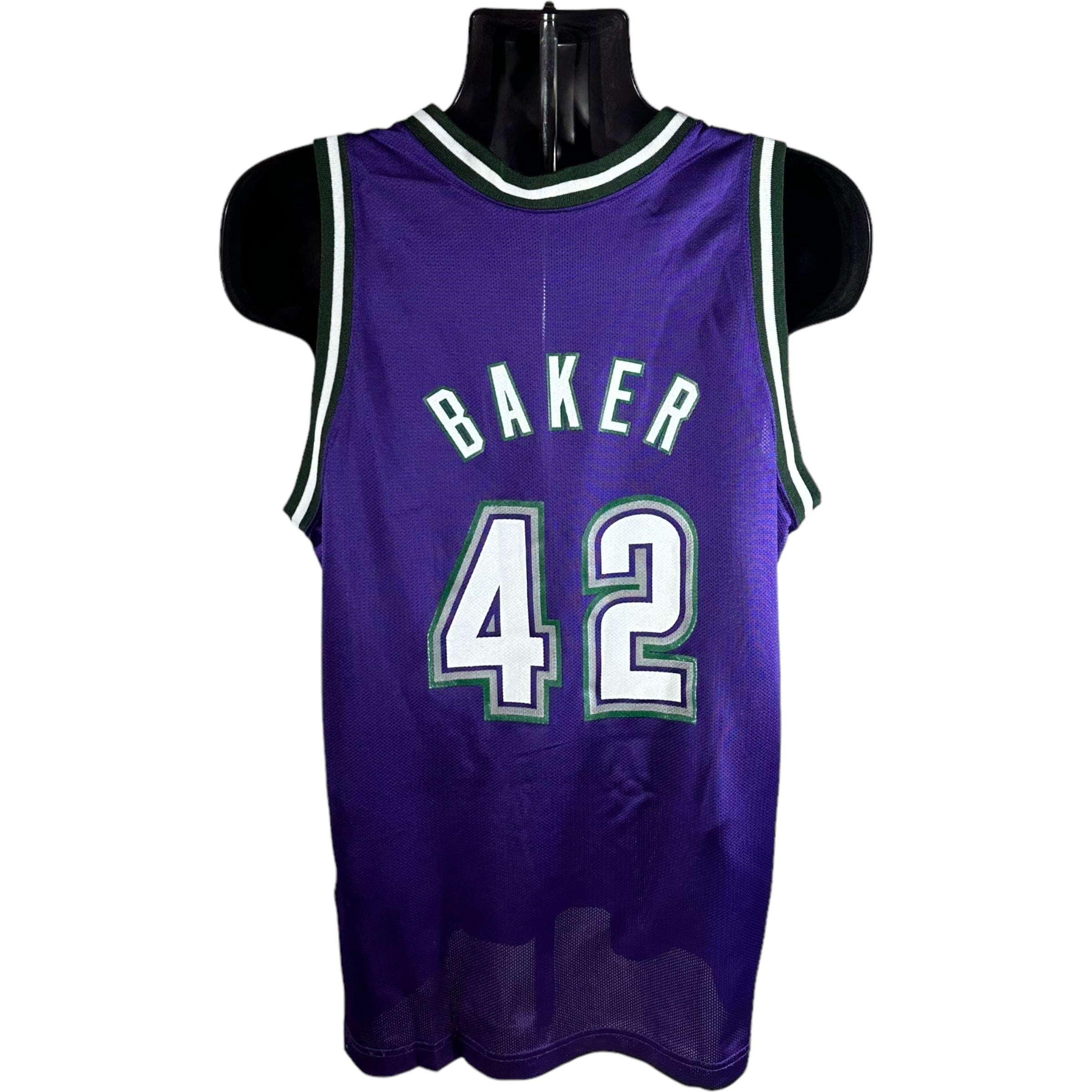 Vintage Milwaukee Bucks Vin Baker #42 Champion Jersey