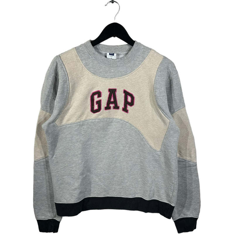 Vintage Gap Cut & Sew Crewneck