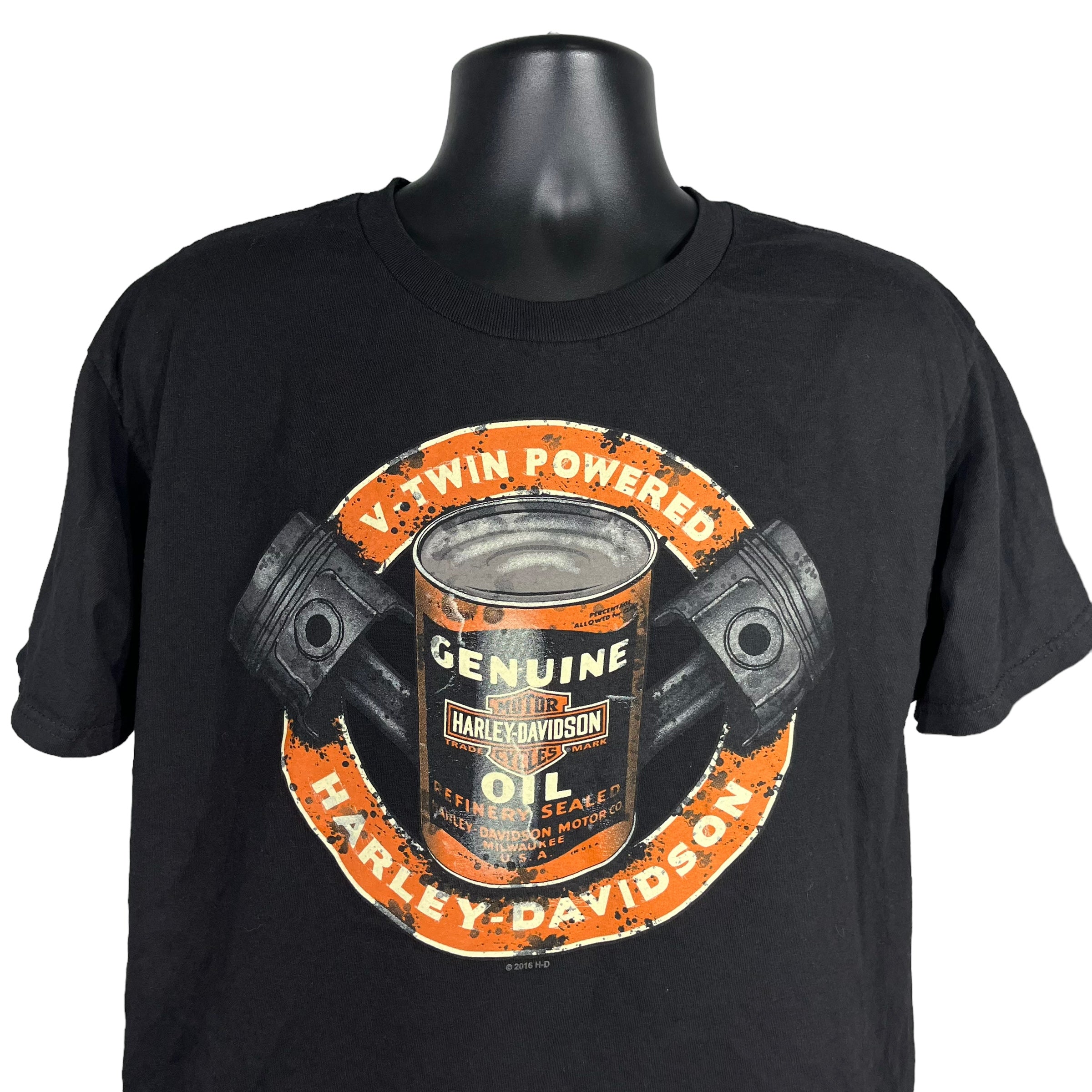 Vintage Harley Davidson V-Twin Power Genuine Oil Cancun Mexico Tee