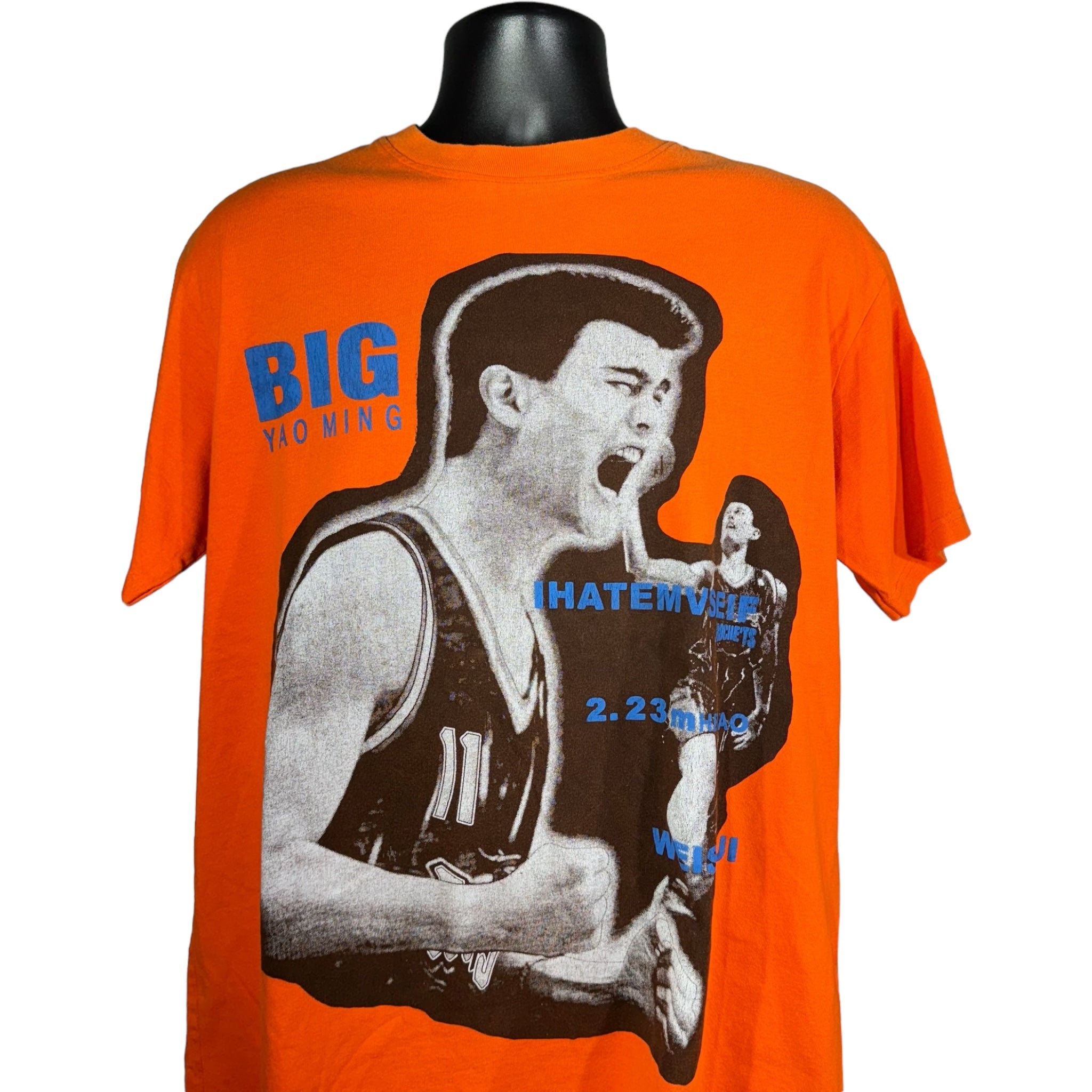 Vintage "BIG" Yao Ming Basketball Tee