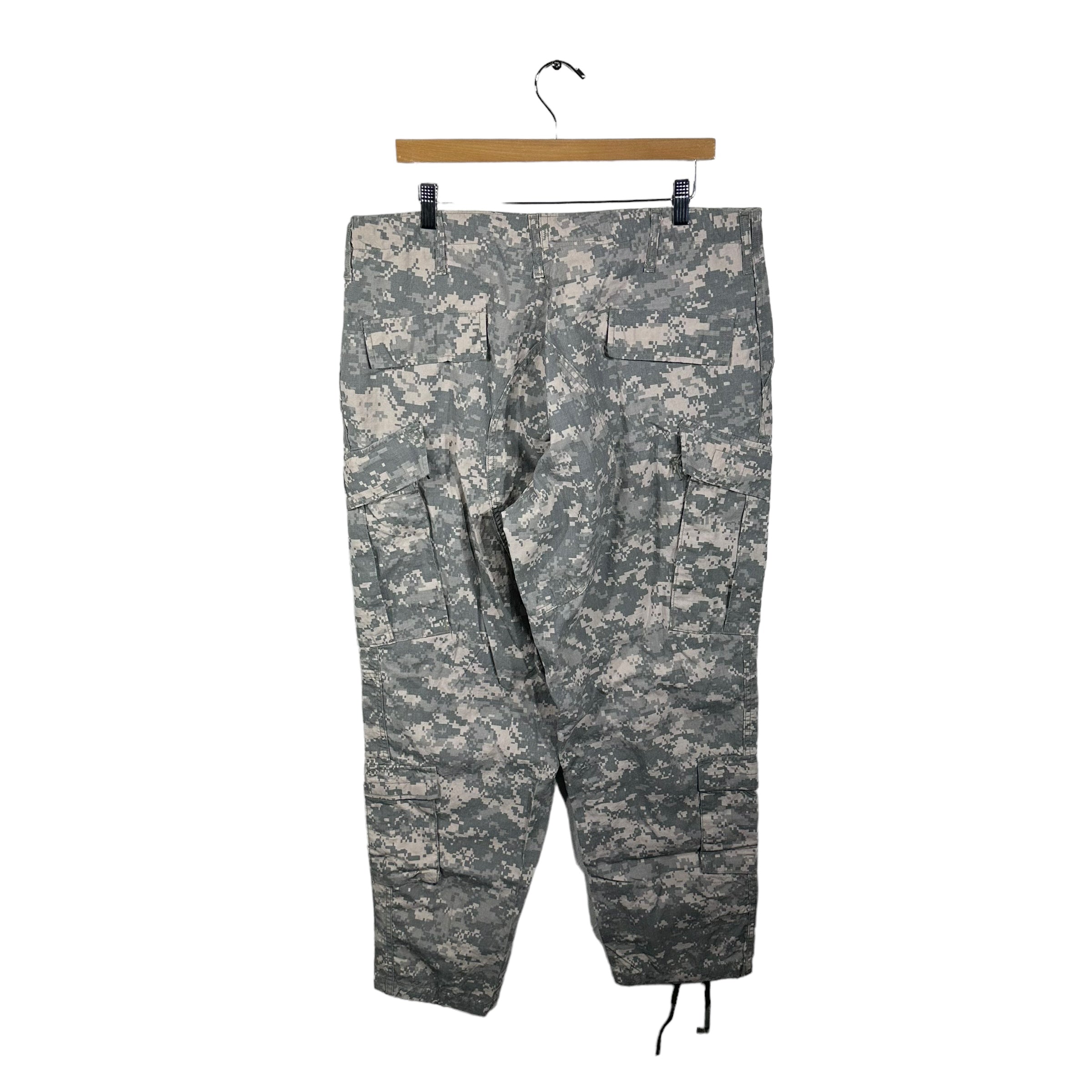 Vintage Military Camo Cargo Pants