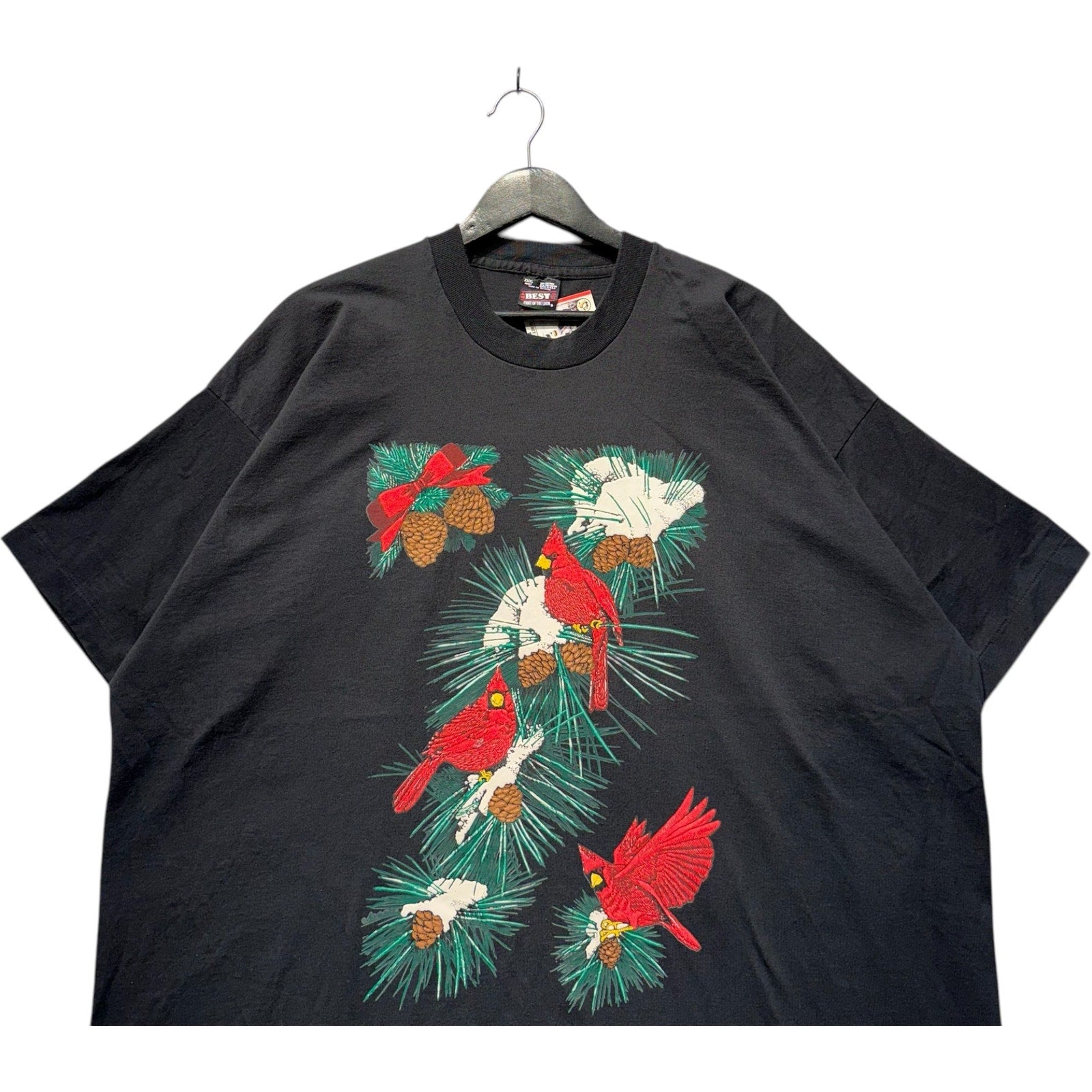 Vintage Cardinal Birds In A Snowy Pine Branch Nature Tee