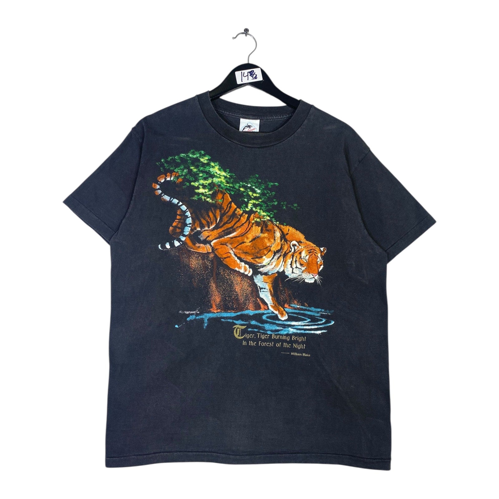 Vintage Tiger Wildlife Graphic T-Shirt