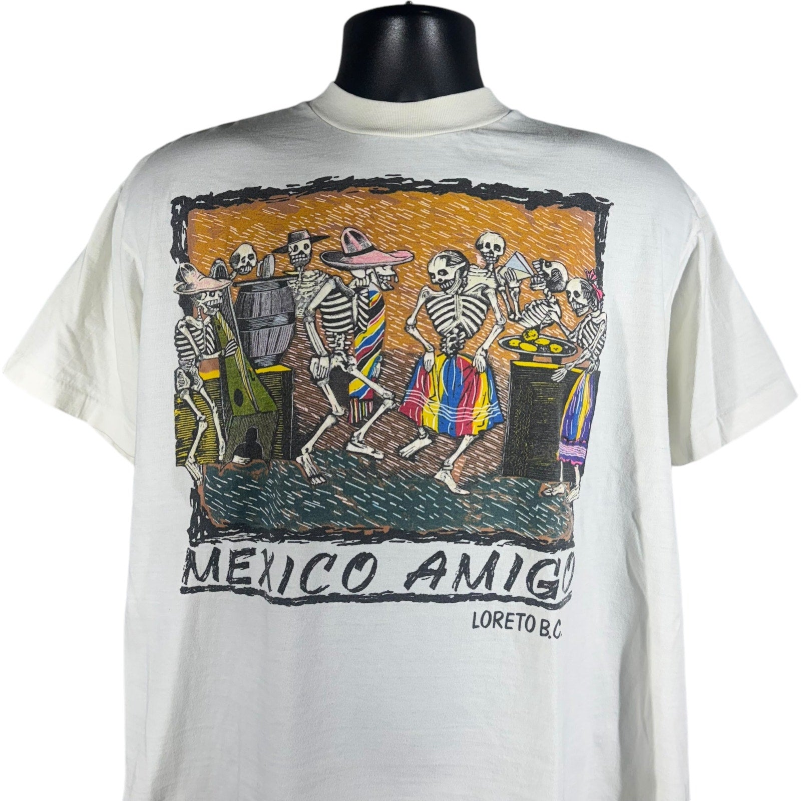 Vintage Mexico Amigo Skeleton  Art Tee