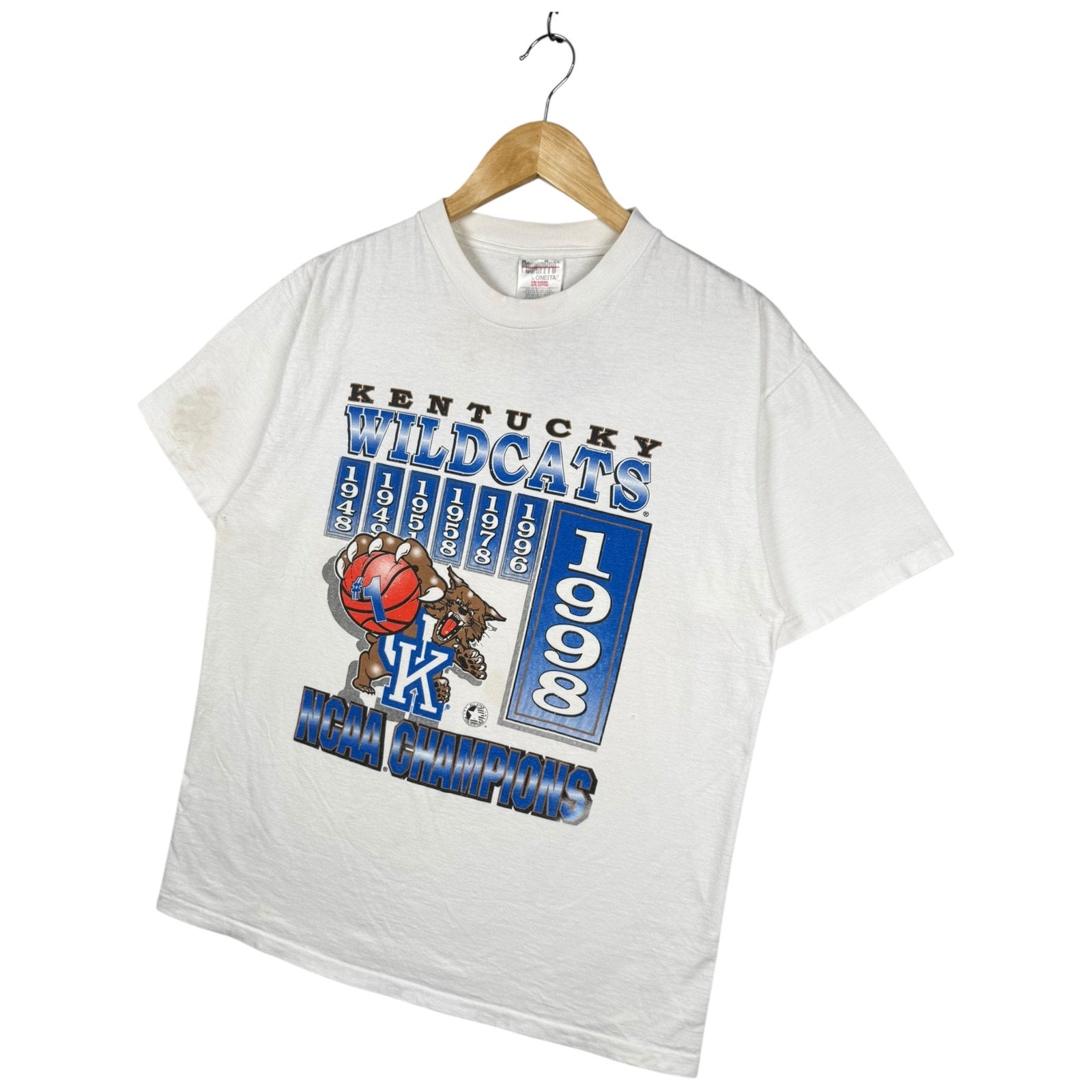 Vintage NCAA Champions Kentucky Wildcats 1998 T-Shirt