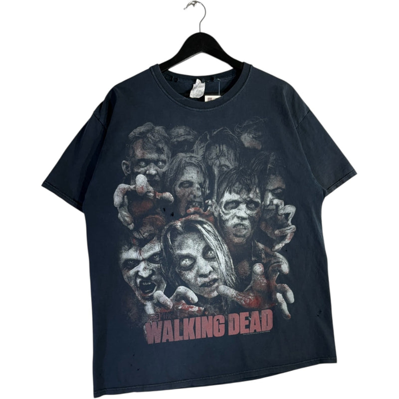Vintage The Walking Dead Zombie Horde T-Shirt