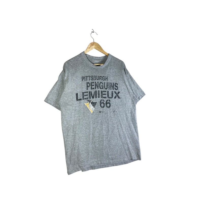 Vintage Pittsburgh Penguins #66 Mario Lemieux NHL T-Shirt