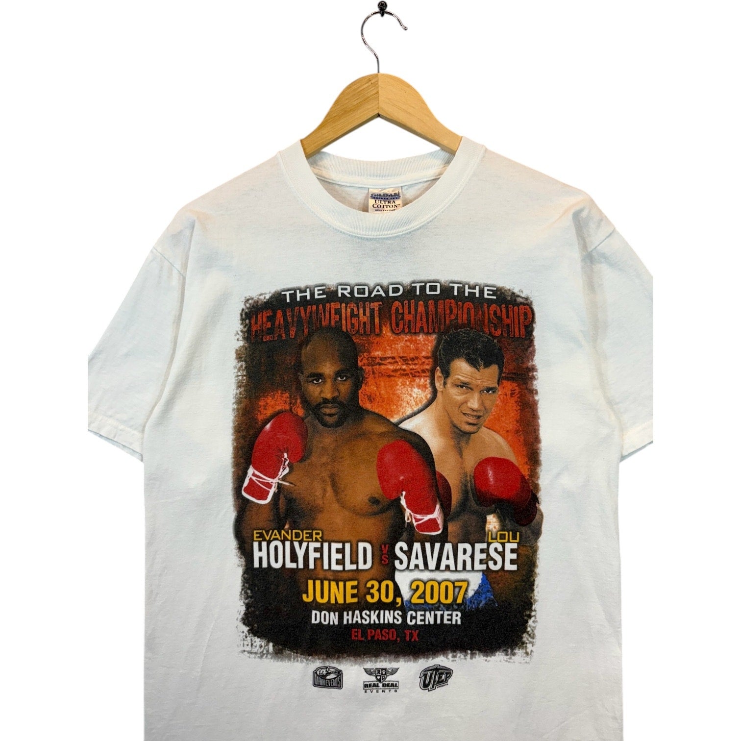Vintage Holyfield Vs. Savarese 2007 T-Shirt