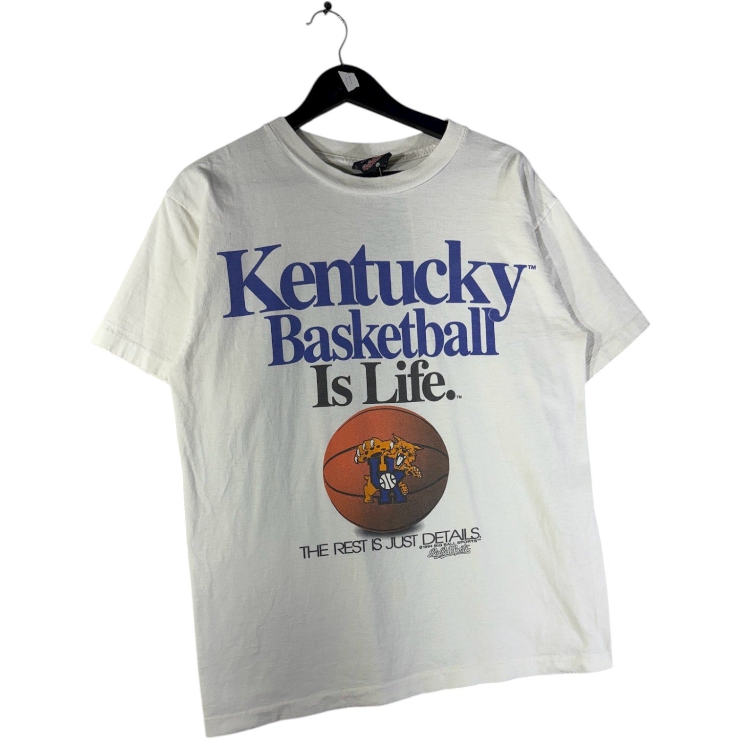 Vintage Kentucky NCAA Basketball is Life T-Shirt