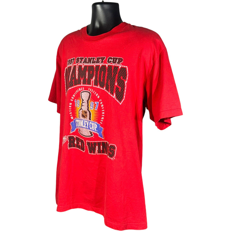 Vintage Detroit Red Wings Stanley Cup Champions Tee 1997