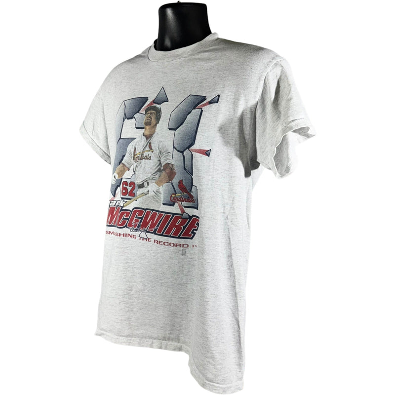 Vintage St Louis Cardinals Mark McGwire Record Break MLB Tee