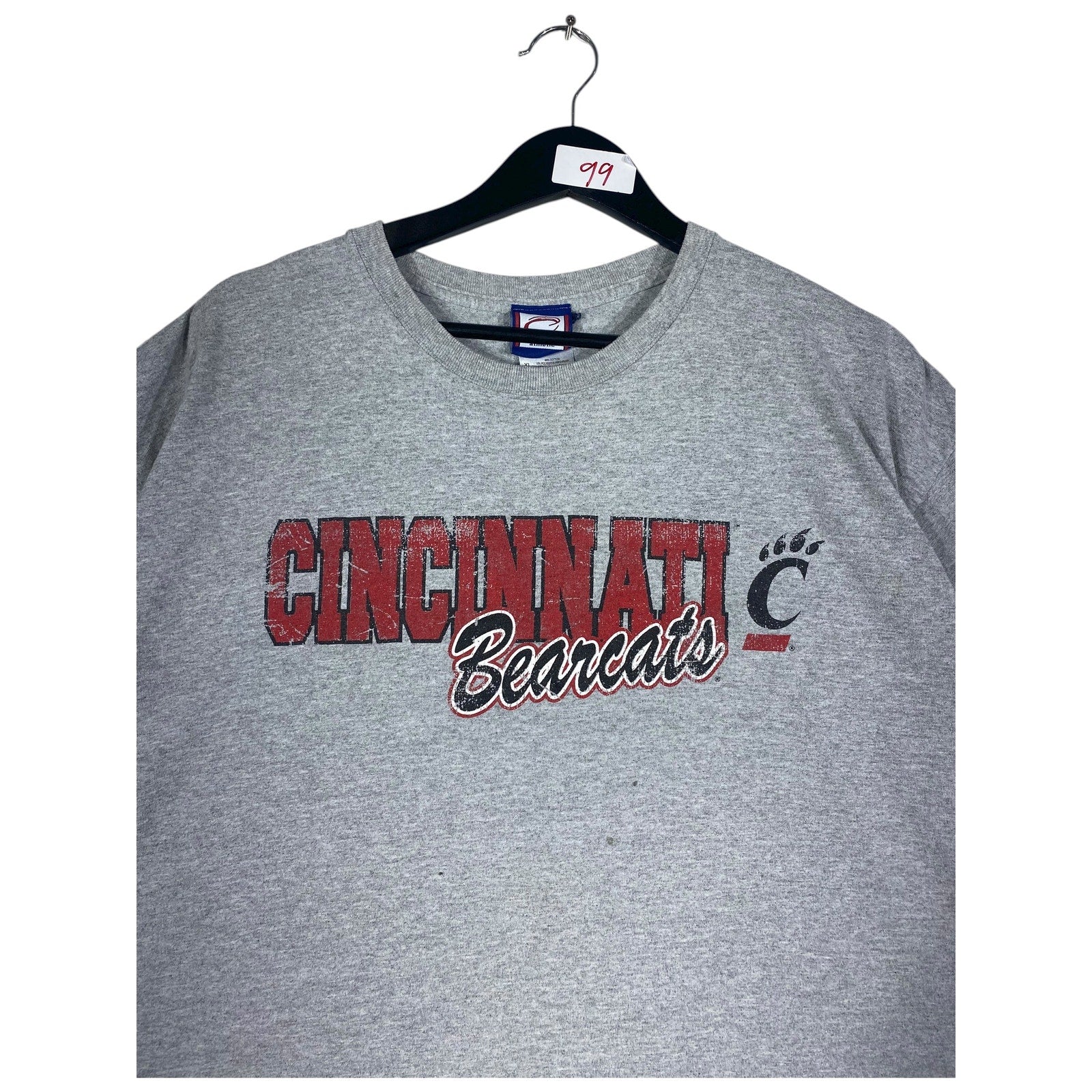 Vintage University Of Cincinnati Bearcats NCAA T-Shirt