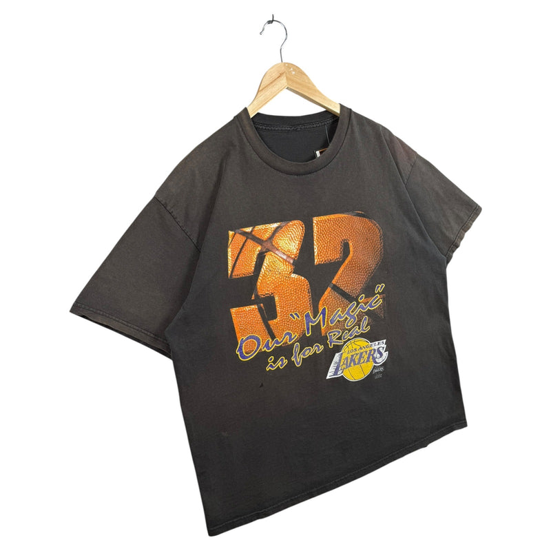 Vintage Magic Johnson 32 LA Lakers NBA T-Shirt