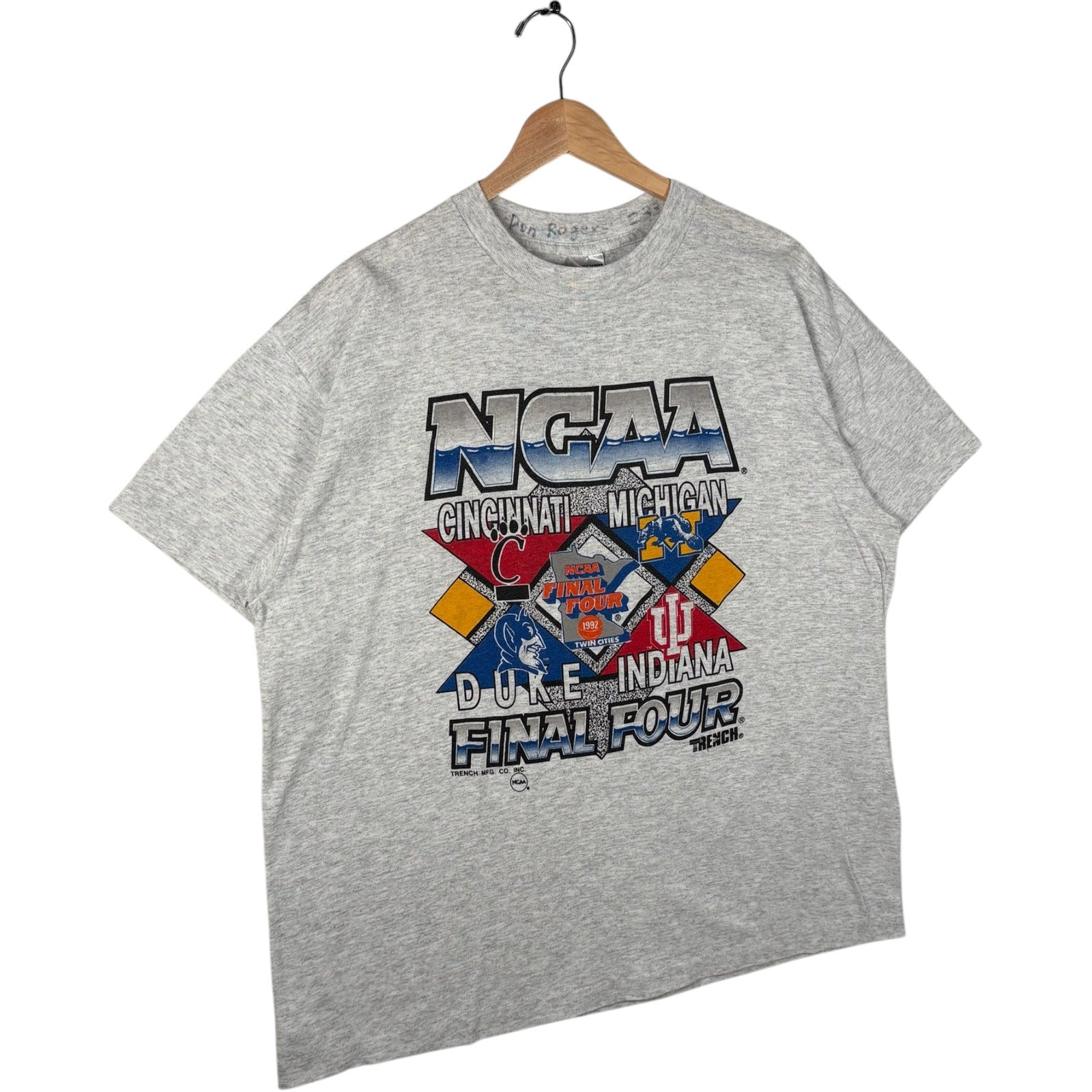 Vintage NCAA Final Four Large Logo Basketball Tournament 90s Tee