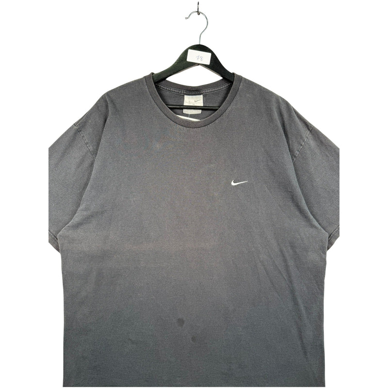 Vintage Nike Solid T-Shirt