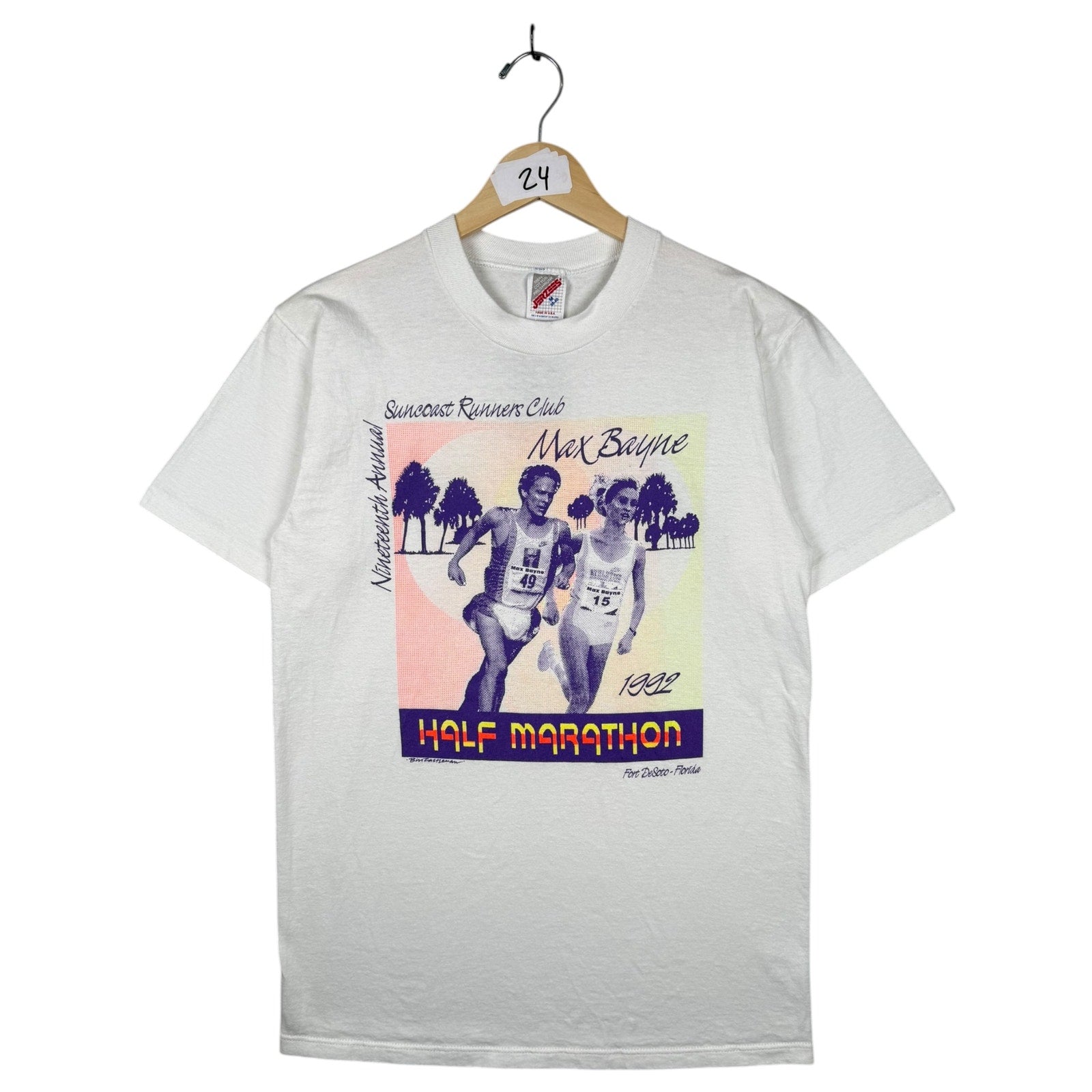 Vintage Runners Club Half Marathon 90s T-Shirt