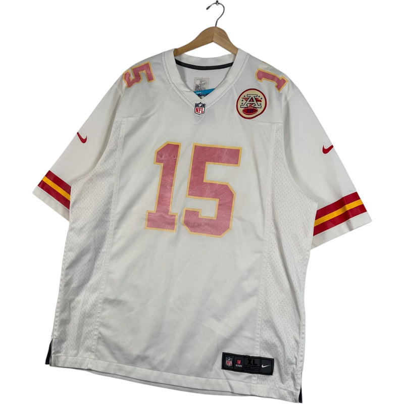 Vintage Nike Kansas City Chiefs Patrick Mahomes #15 NFL Jersey