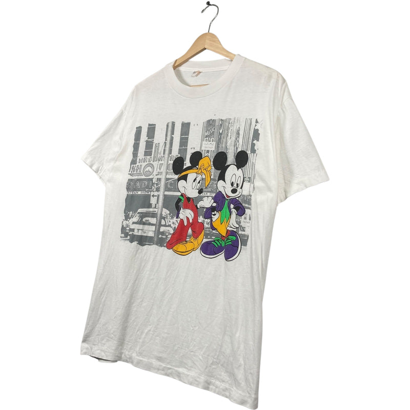 Vintage Minnie Mickey Mouse Graphic T-Shirt